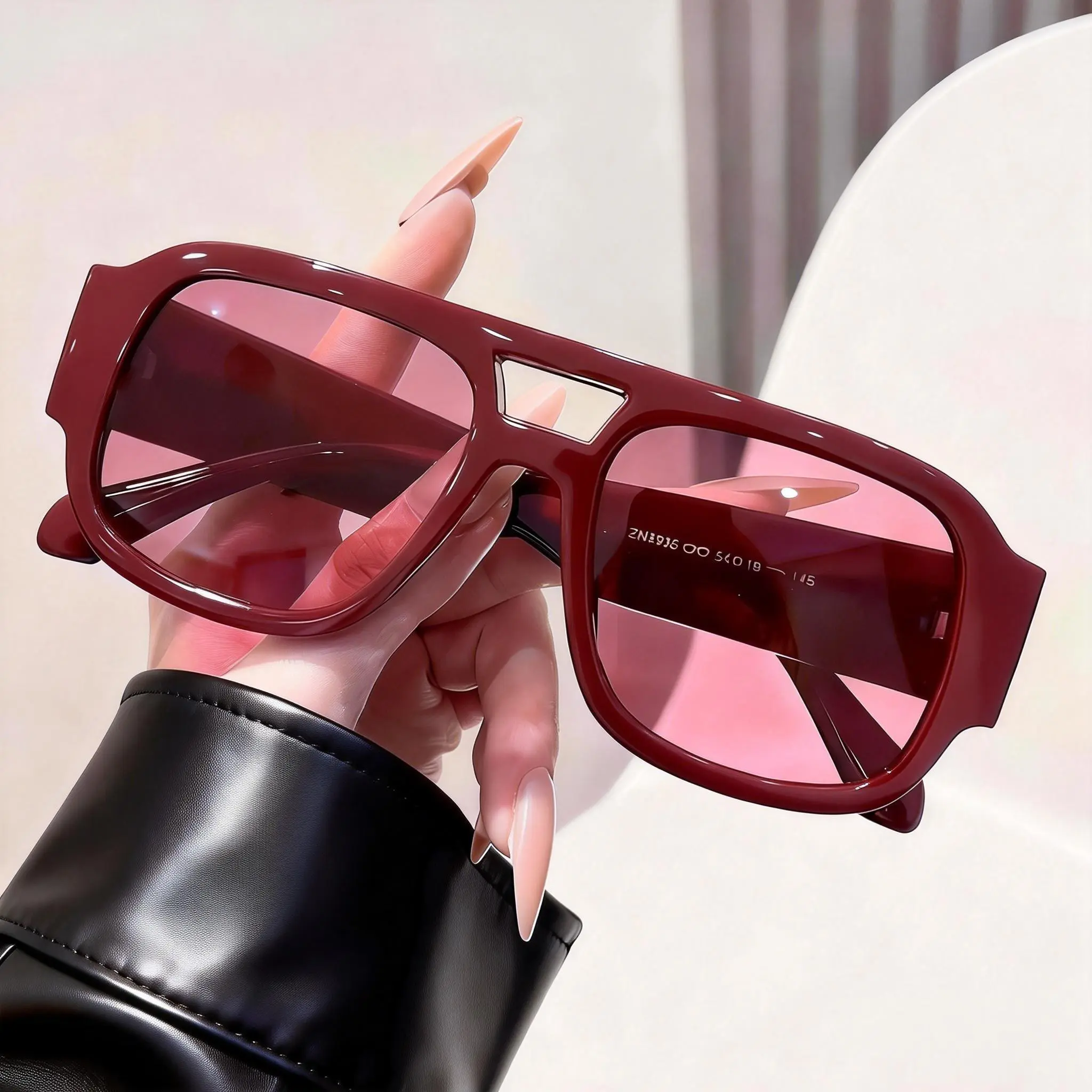 Trendy Square Vintage 70s Aviator Pilot Sunglasses for Women, Unisex Wear, Double Bridge, Full Rim, PC Plastic Frames, UV400 Protection PC Lenses, Trendy Square Sunglasses, Vintage Aviator Sunglasses