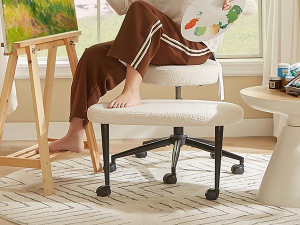 Pinmoco Extra Wide Ergonomic Cross Legged Swivel Chair - Adjustable Height, Teddy Fabric, Reversible Seating, Versatile for Home & Office Use