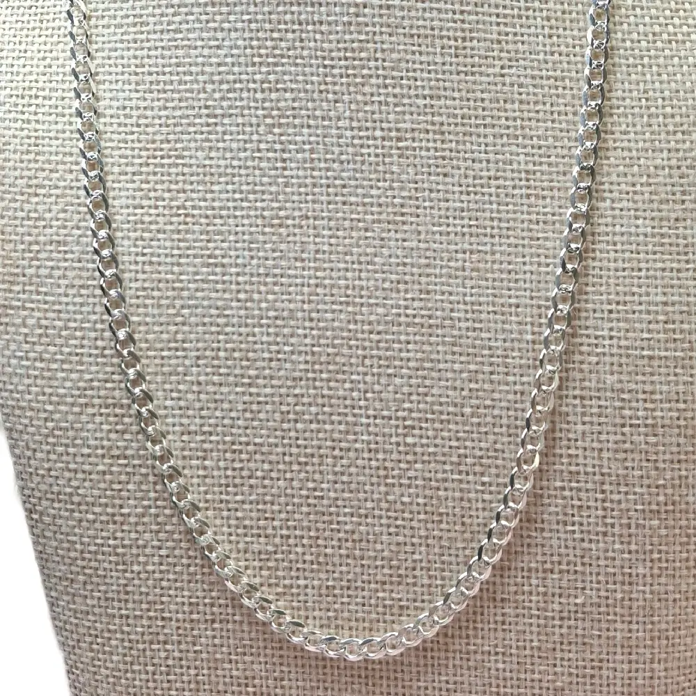 cadena estilo cubana 20" de largo plata.925  mexicana