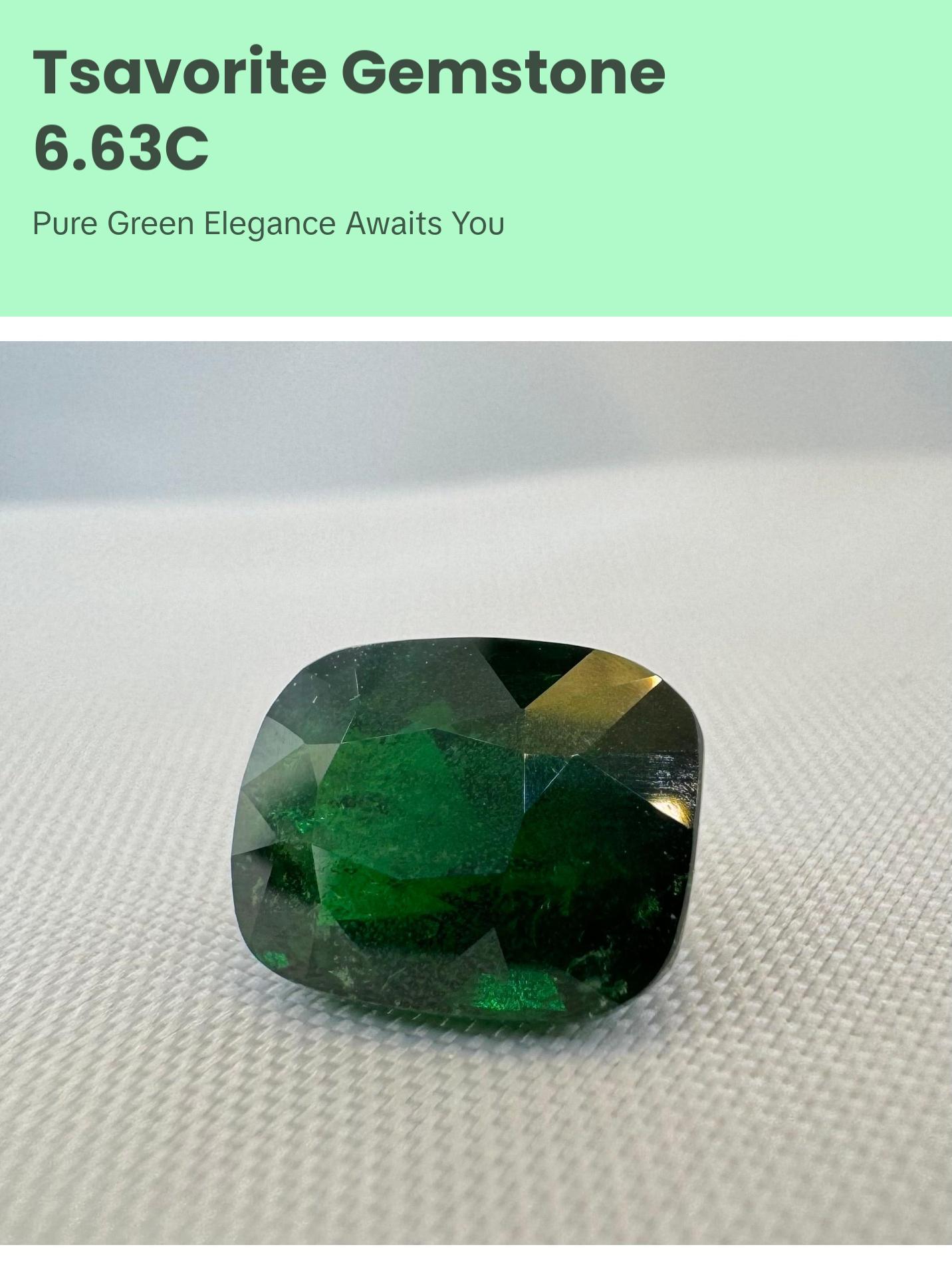 GIA certified Natural Tsavorite Garnet (Green) - 6.63ct - Rectangular Cushion