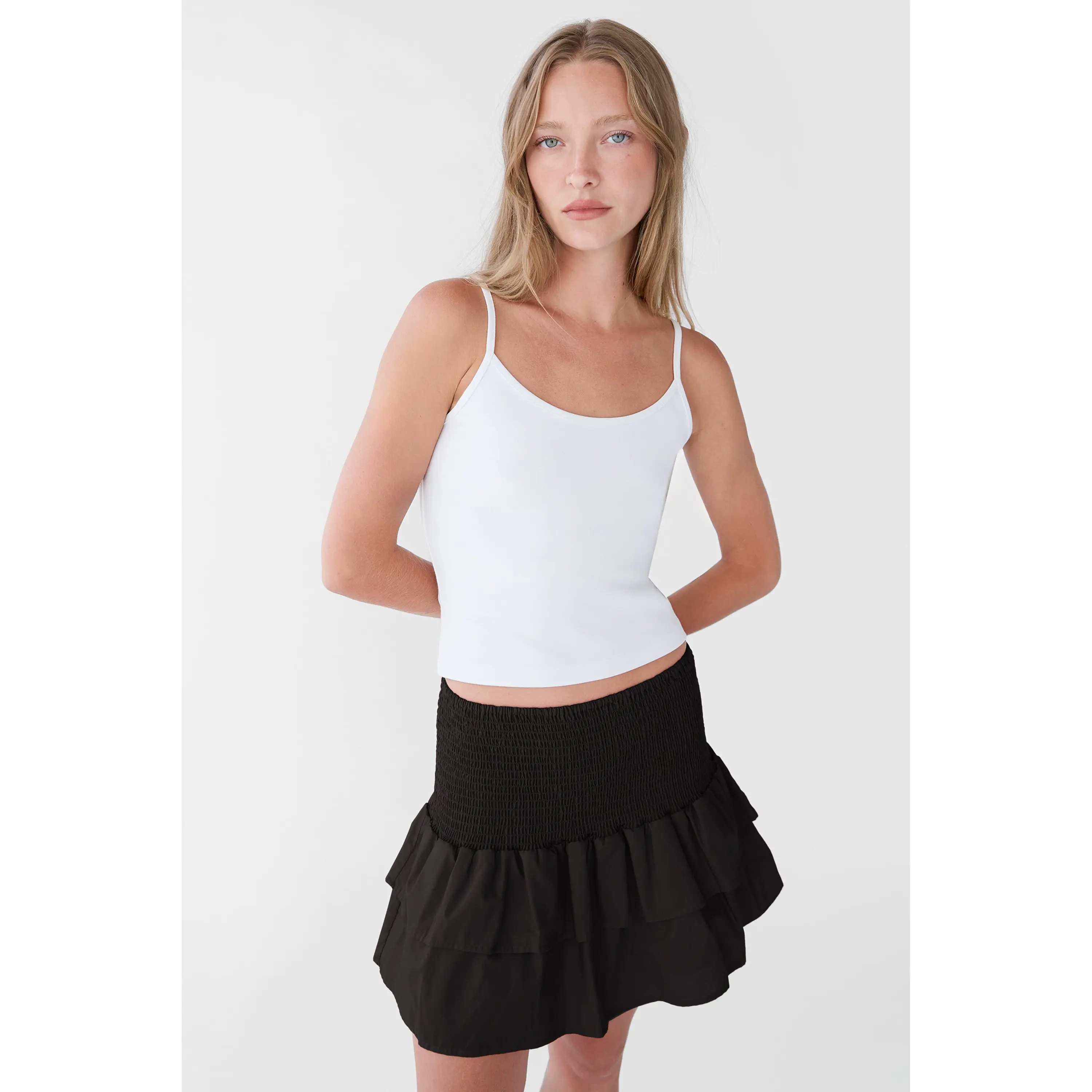SMOCKED TIERED MINI SKORT