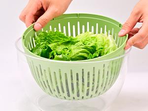 SUSTEAS 5-in-1 Salad Prep Station Green Durable Steel Chopping Basket with Strainer for Efficient Salad Fruit & Meal Prep Kitchen Utensil