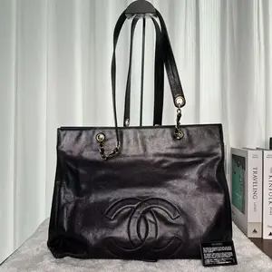 Pre-owned CHANEL COCO Mark Chain Tote Bag Grained Calf Skin Black CC wwl