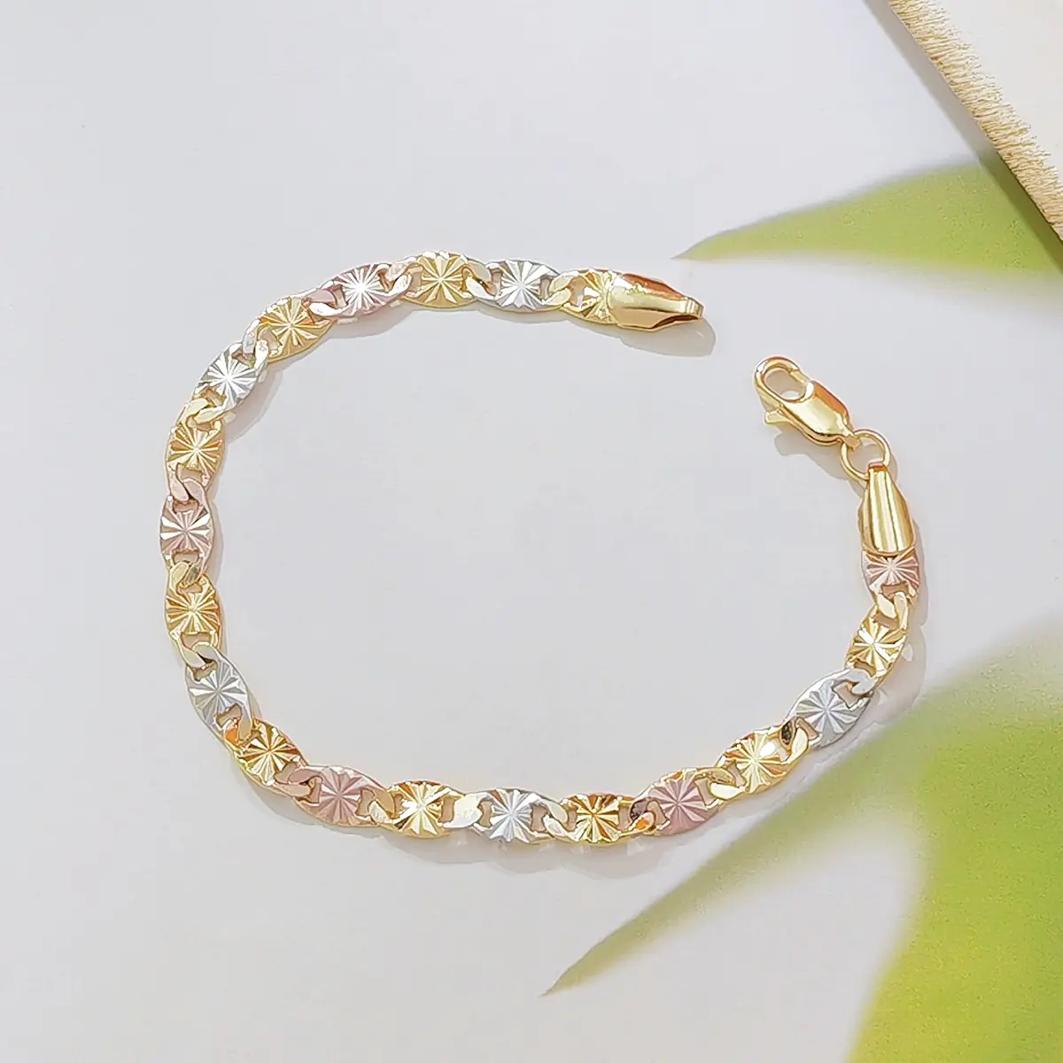 Women's 14K Chain Bracelet, Distinctive Floral Engraved Tri Color Bracelet, Jewelry Gift for Women