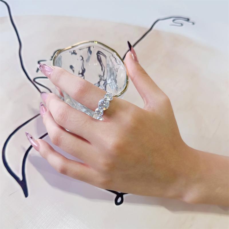 Moissanite 4ct Three Stone Prong Engagement Ring Copper Ring Band Jewelry Perfect Birthday Engagement Wedding Anniversary Gift