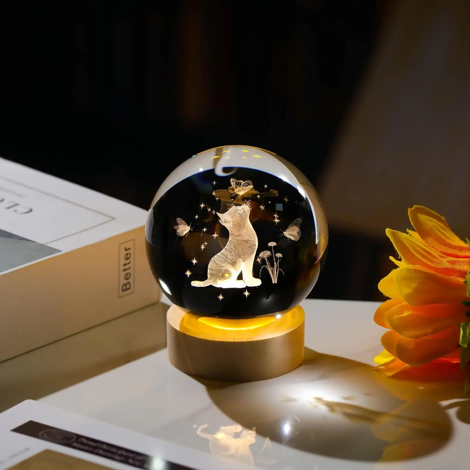 3D Laser Engraved Crystal Cat-Butterfly Figurine Ball with USB Colorful Light Base, Animal Home Decor Statue, Birthday Gift for Women
