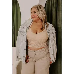 The Juliette Racerback Lace Bralette in Natural Curves