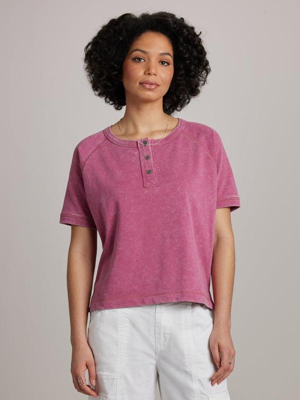 UNIONBAY Women's Tally Serpent Mineral Wash Henley Top - Soft French Terry Short-Sleeves Cotton Blend, Relaxed Fit, Casual Basic, Button Closure, Side Vents, Textured Wash, Machine Washable, Small