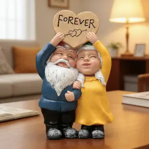 [Whimsical Gnome] Whimsical Handcrafted Resin Garden Gnome Couple Statue, Romantic Couple Gnomes Figurine - Vintage-Style Resin Garden Statue with "LOVE" Sign, Outdoor/Indoor Decor for Patio, Lawn, Yard, Wedding, Festival Gift
