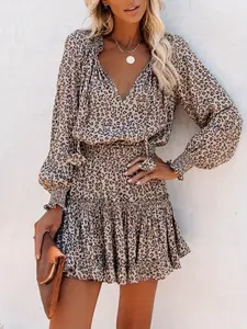 Women's Bohemian Print V-Neck Long Sleeve Dress- Flowy Beach Dress with Elastic Waist