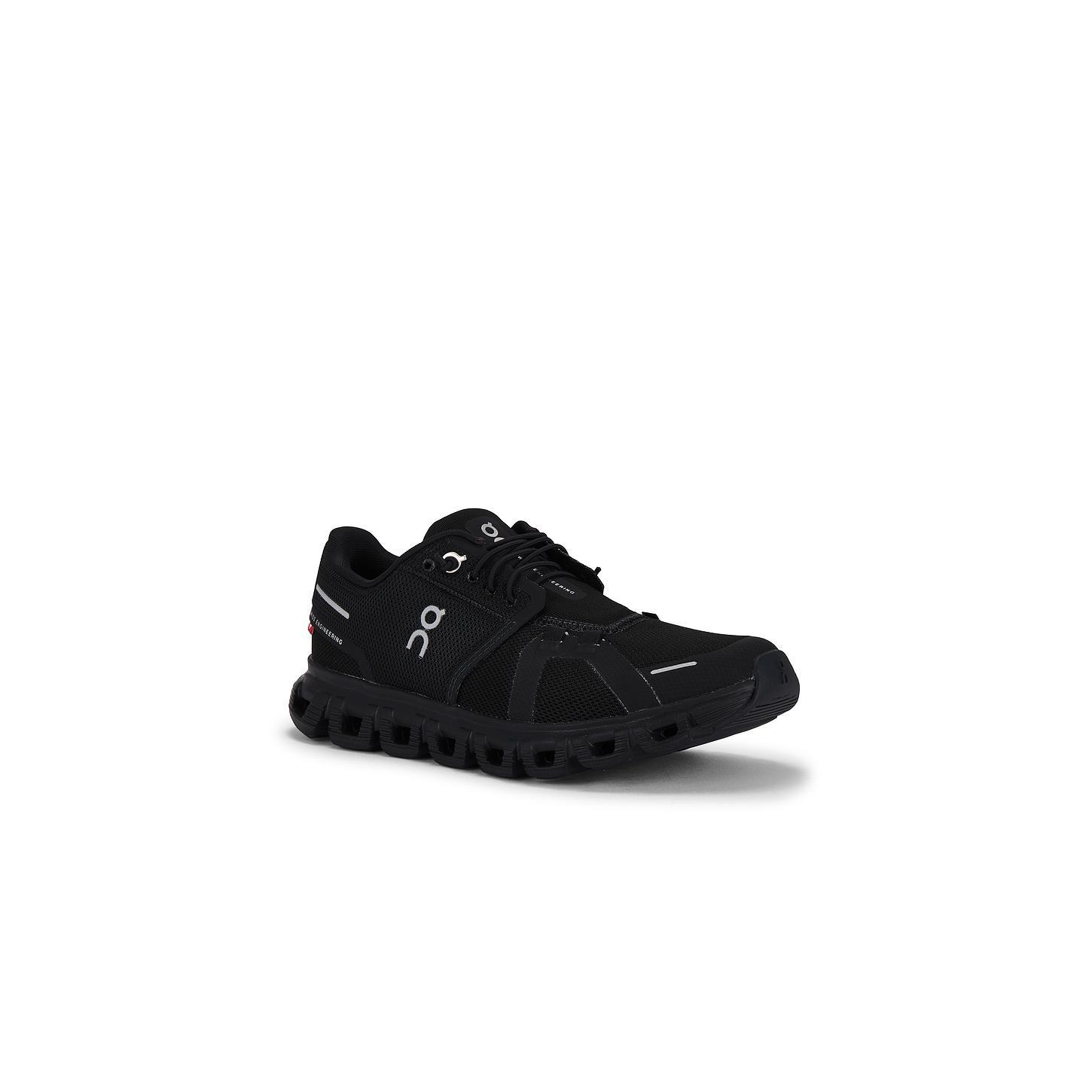 On Cloud 6 Sneakers in Black