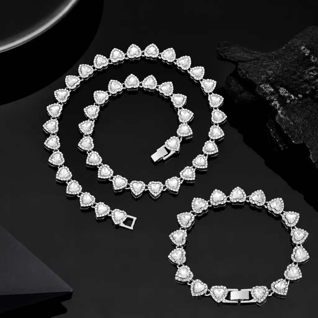 2pcs Set Heart Shaped Cuban Chain Necklace Set for &,Hip Hop Style Choker Set,Luxurious Jewelry Set for Valentine's Day Gifts, Birthday,Everyday & Party Wear, for Teenager