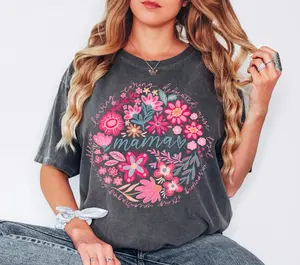 Comfort Colors Boho Floral Mama T-Shirt, Trendy Spring Mom Graphic Tee, Mothers Day Gift for Mom, Cute Flower Mama Shirt, Boho Style Women Tee