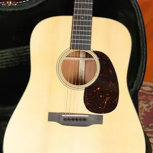 Martin D-18 Spruce/Mahogany Gloss Finish Dreadnought Acoustic Guitar #5602