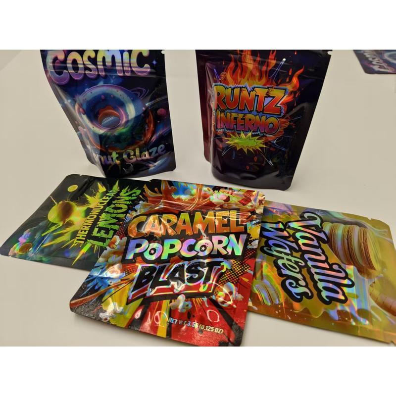 100pcs 3.5g Mylar Bags |     Exotic, Gift, Storage, Ziplock, Party Packs, Zipper, Resealable Bags |     Suitable for Christmas, Halloween, Event Party |     Style 96, Made of Polypropylene