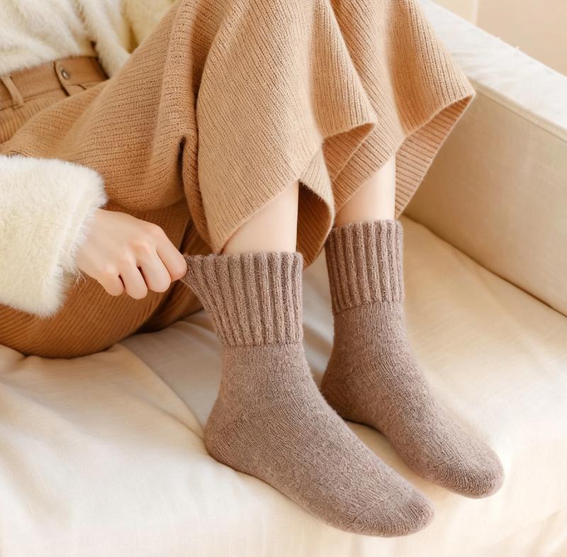 5/10/15 Pairs Women's Solid Mid calf Socks, Casual Soft Comfy Warm Socks for Fall & Wintel Women's Socks for Daily Wear