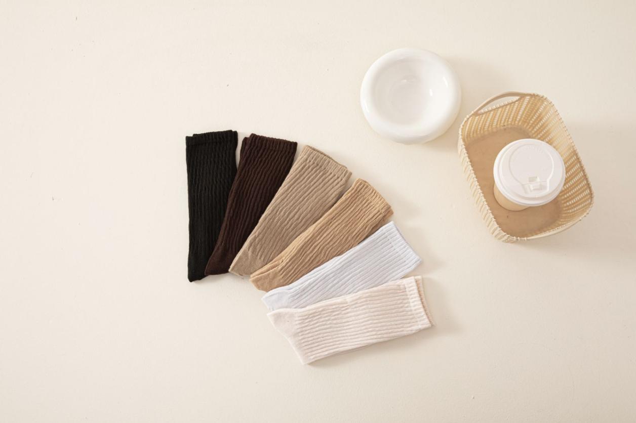 UnicornPro 5 Pairs Women's Slouchy Crew Socks Comfortable Soft Cotton Blend Mid-Calf Breathable Durable for Casual Sports Travel Everyday Wear