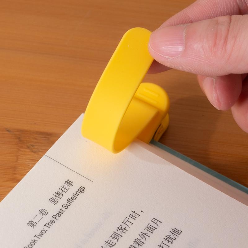3Pcs Automatic Bookmark, Silicone Smart Book Marks for Reading Women, Men, Kids,Cute Unique Book Markers Bookmark Clip Reading Accessories Gifts for Book Lovers