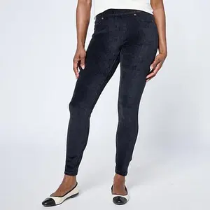 Hue Classic-Fit Corduroy Legging