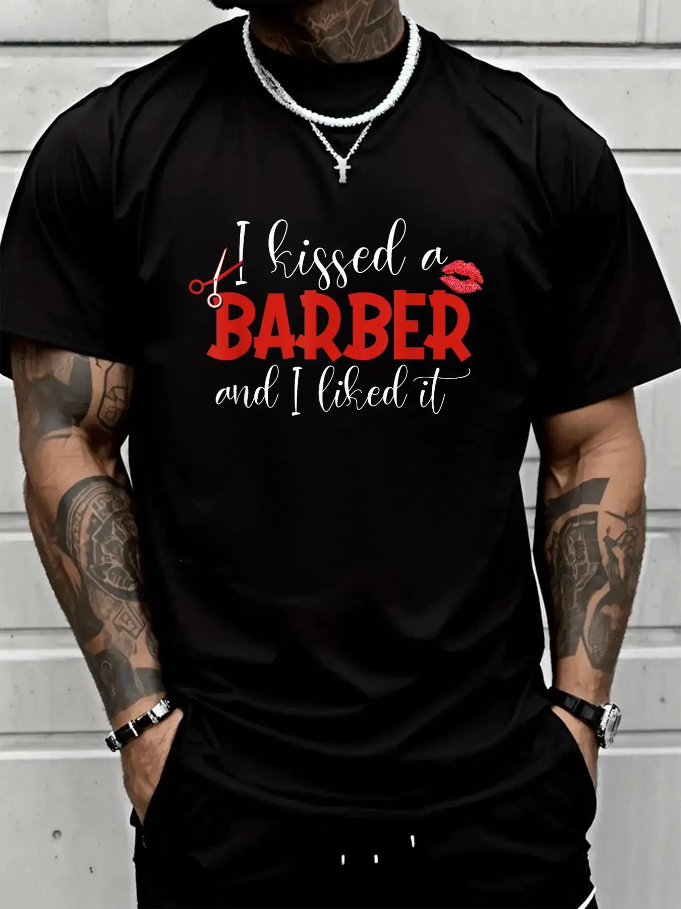100% Cotton Unisex Barber Wife Kiss Hairstylist Hairdresser Novelty Gift T-Shirt, Breathable, Comfortable, Essential for Summer & Spring