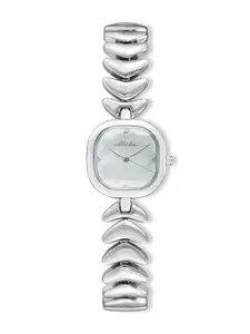 Metal Moderna Bracelet Watch in Silver