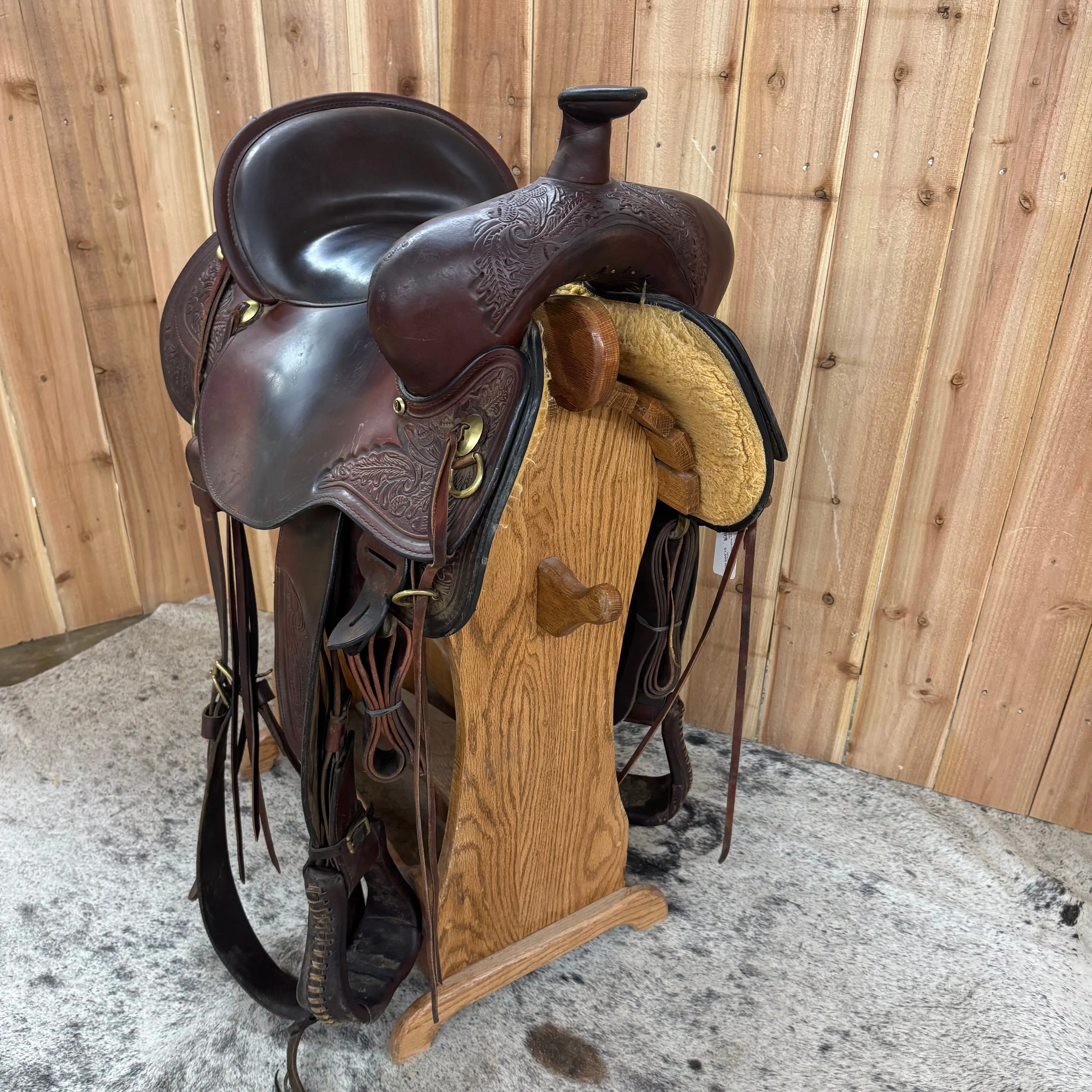 Used Circle Y Alpine Trail Saddle, 16" Seat