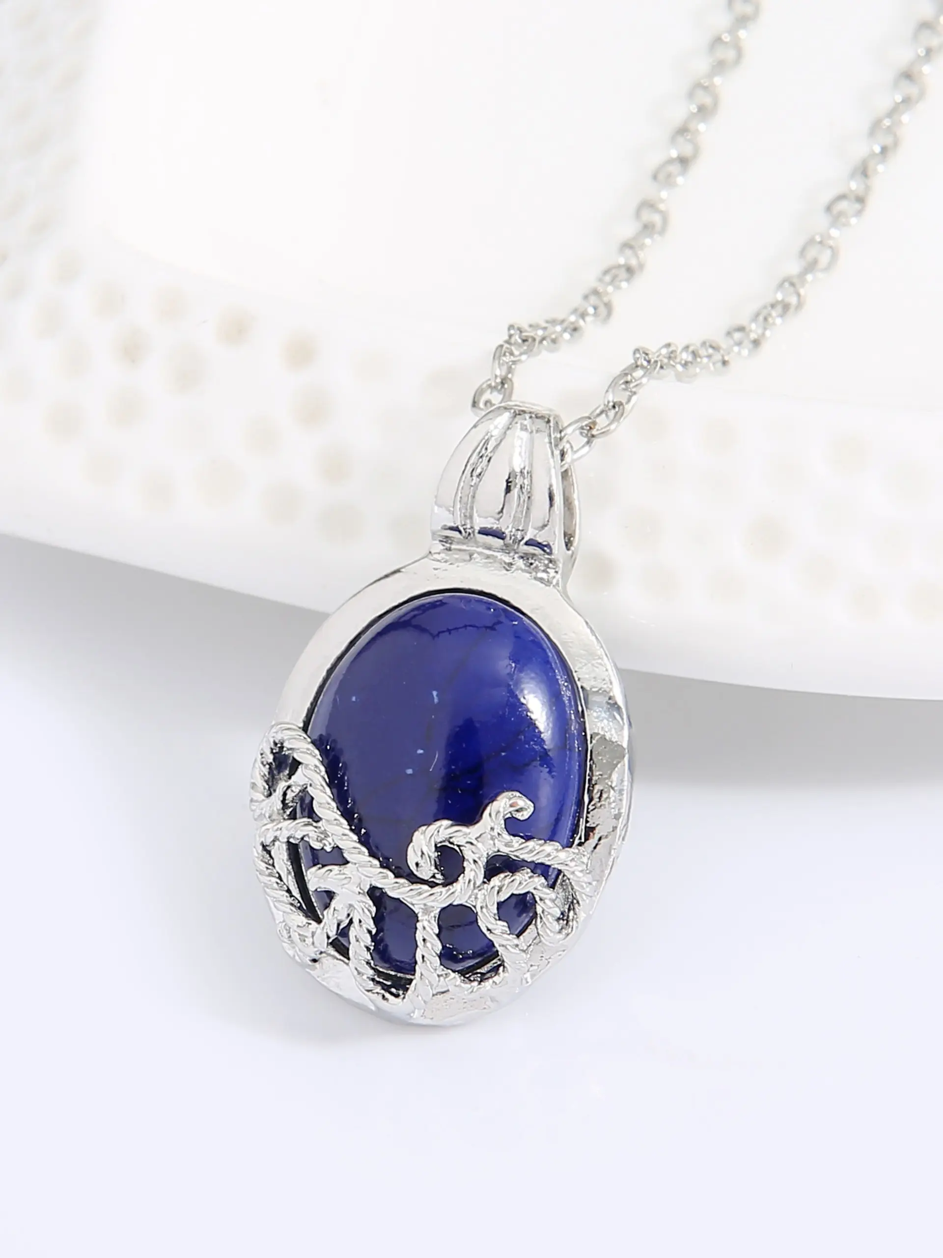 Creative Fashion Blue Gemstone Necklace, Temperament Necklace, Chain Necklaces, Zinc Alloy, Trendy Blue Sapphire Pendant, Dainty Pendant, Women's Jewelry, Perfect Gift for Mom/girlfriend, Daily Wear Accessory