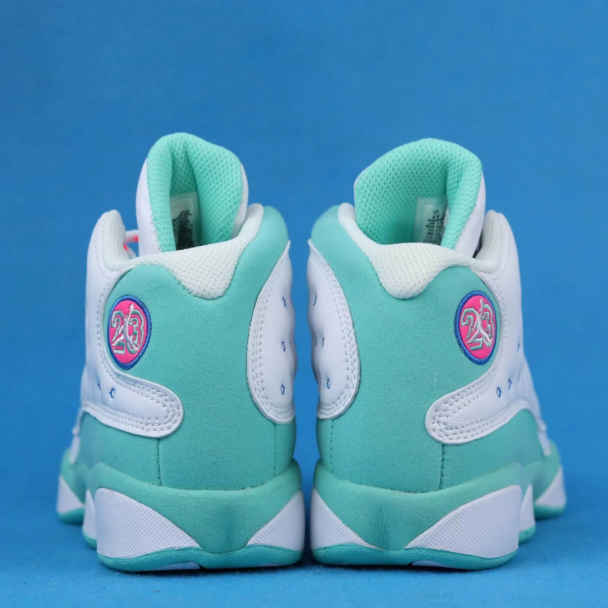 Unisex 2-Tone White & Mint Green Suede Upper Retro Basketball Sneakers - Mid-Top, Mint Green Traction Sole, Circular Side Window, Pink Embossed Logo, Secure Grip, Sporty Chic, Casual Shoes, Sports Collectibles