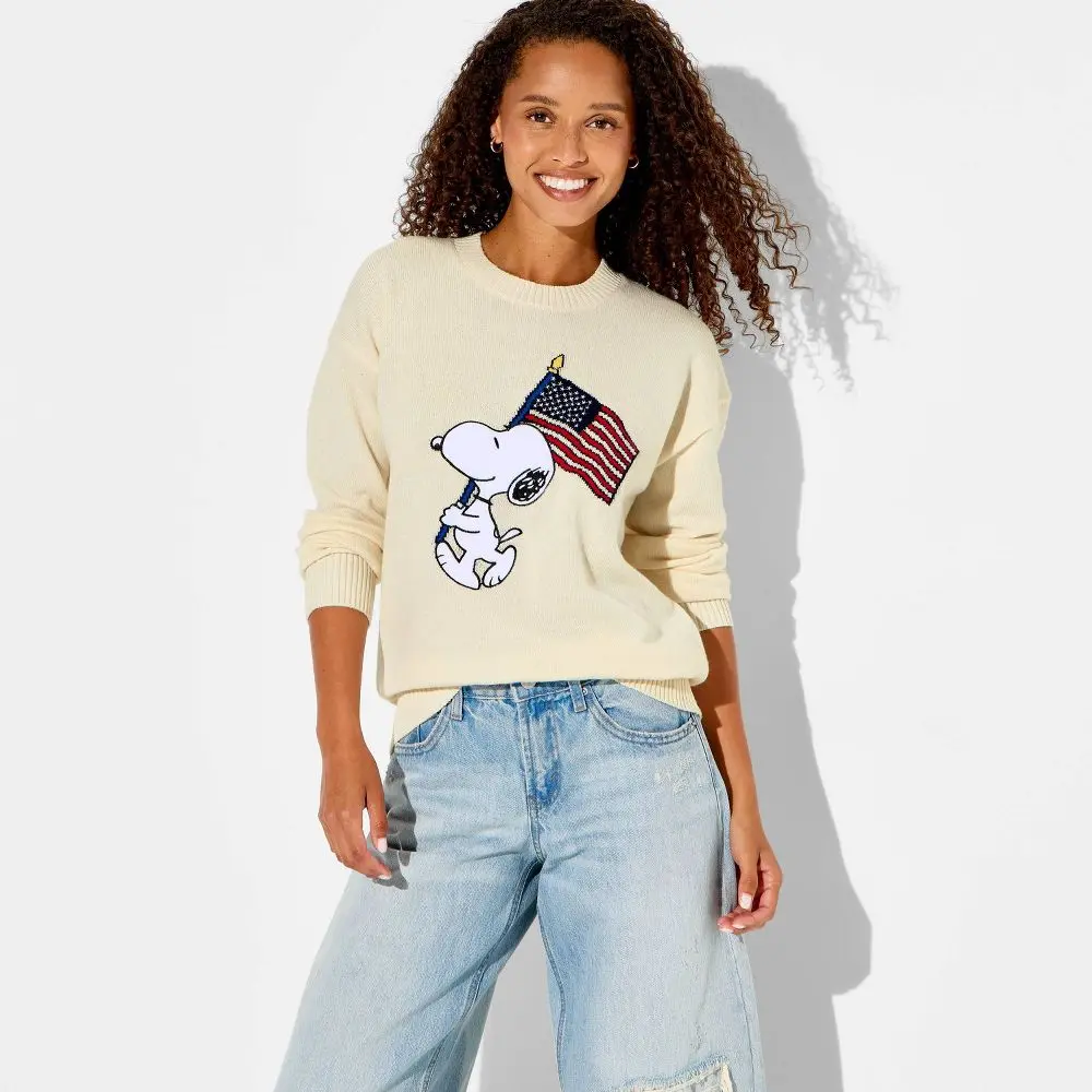 Women's Snoopy American Flag Graphic Pullover Sweater