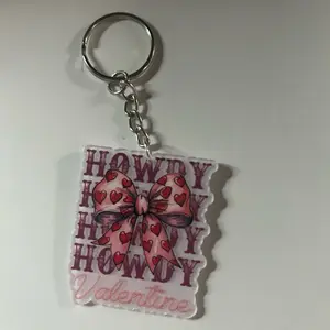 Howdy Keychain with Heart Bow Design Perfect for Valentine's Day Gifts and Everyday Use
