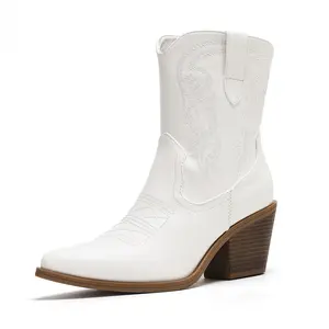 Cowboy Cowgirl Ankle Boots for Women Western Boots with Pointed Toe, Side Zipper and Chunky Heel Design