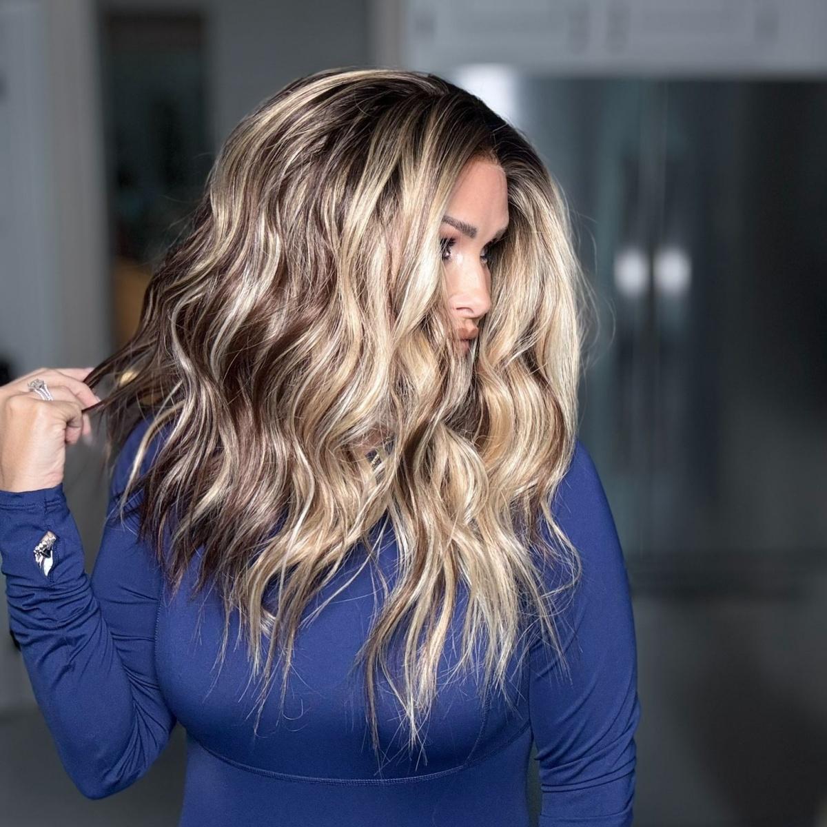 Sierra by AISOM Honey Mocha Blend Beach Wave 13x4 Free Part Lace Wig for Women Heat Friendly Synthetic Lace Front Wig 18 Inches