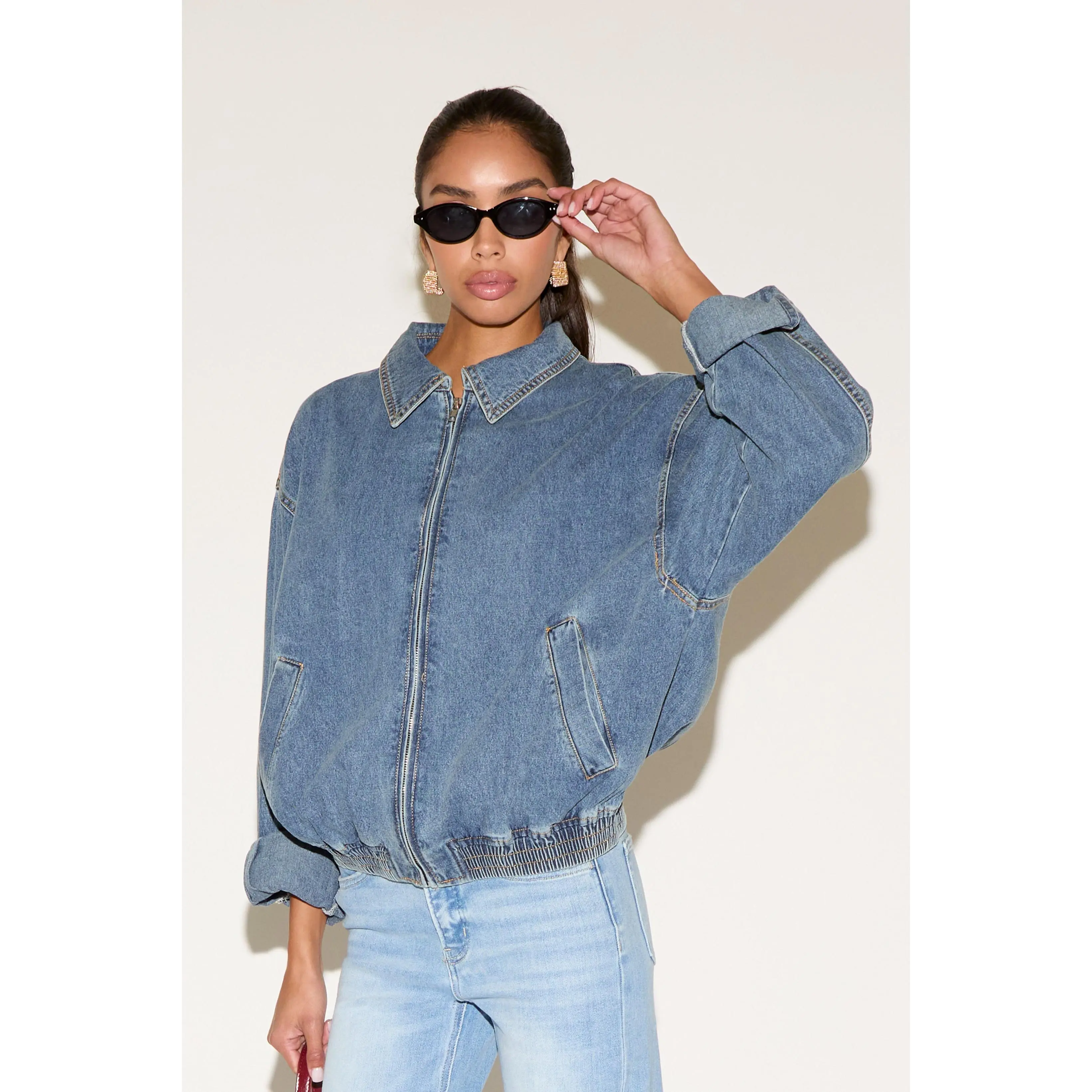ZIP UP ELASTIC WAIST DENIM JACKET WITH POCKETS