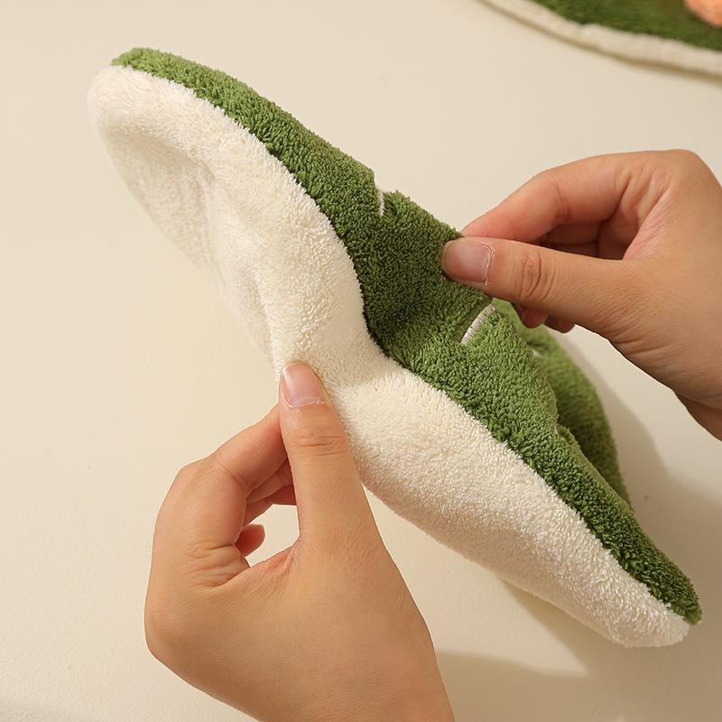 Elephant Ear Plant Shaped Towel,4-Layer Thickened Coral Fleece Hand Towel,Unique Leaf,Extra thick and absorbent | Luxuriously Soft and Absorbent Coral Fleece Hand Towel for Bathroom & Kitchen and Daily use decorative