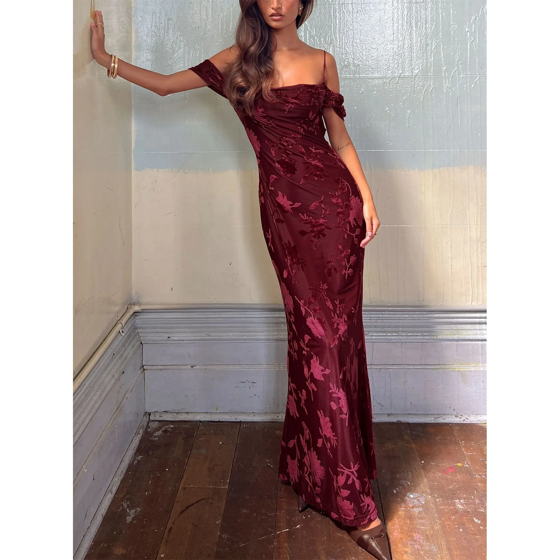 burgundy and green dress Plus Size Burgundy Velvet Sylvie Swing Dress – Unique Vintage