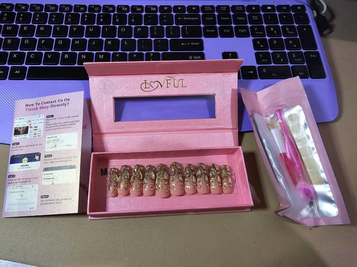 Item: H96, Nail Bed: M