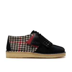 Clarks Originals Womens Desert Trek. Desert Boots