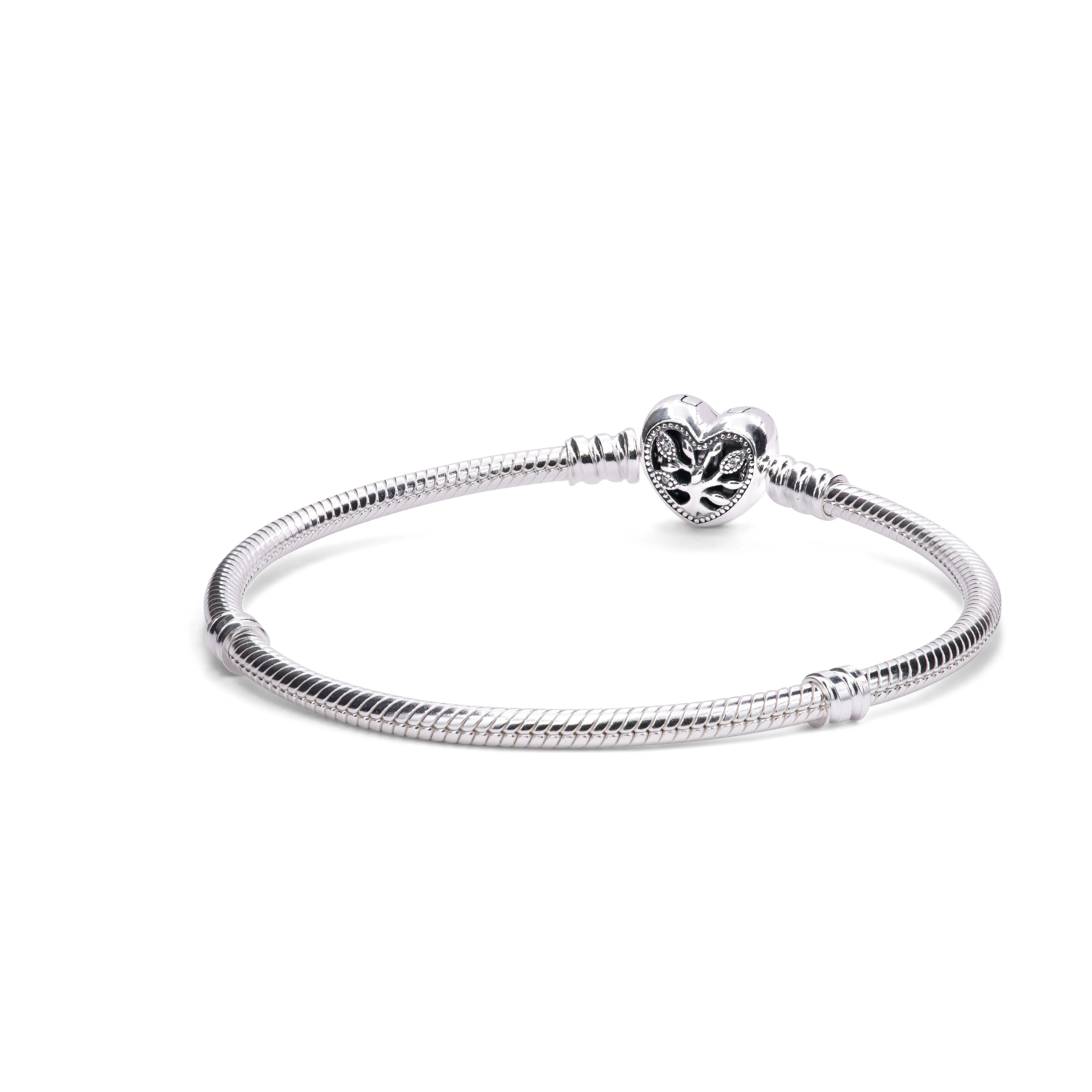 Pandora Moments Family Tree Heart Clasp Snake Chain Bracelet - 18 598827C01-18