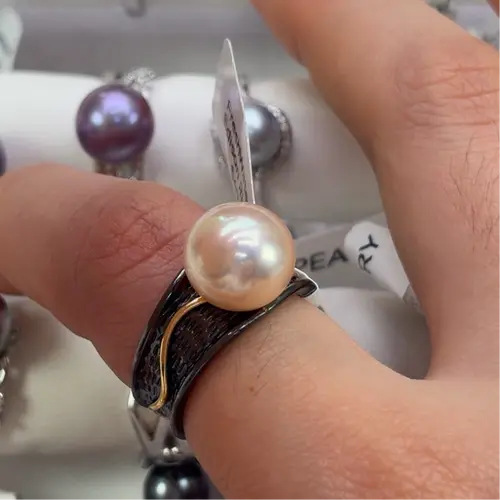 [Quick sale] Pearl Rings Golden Edison