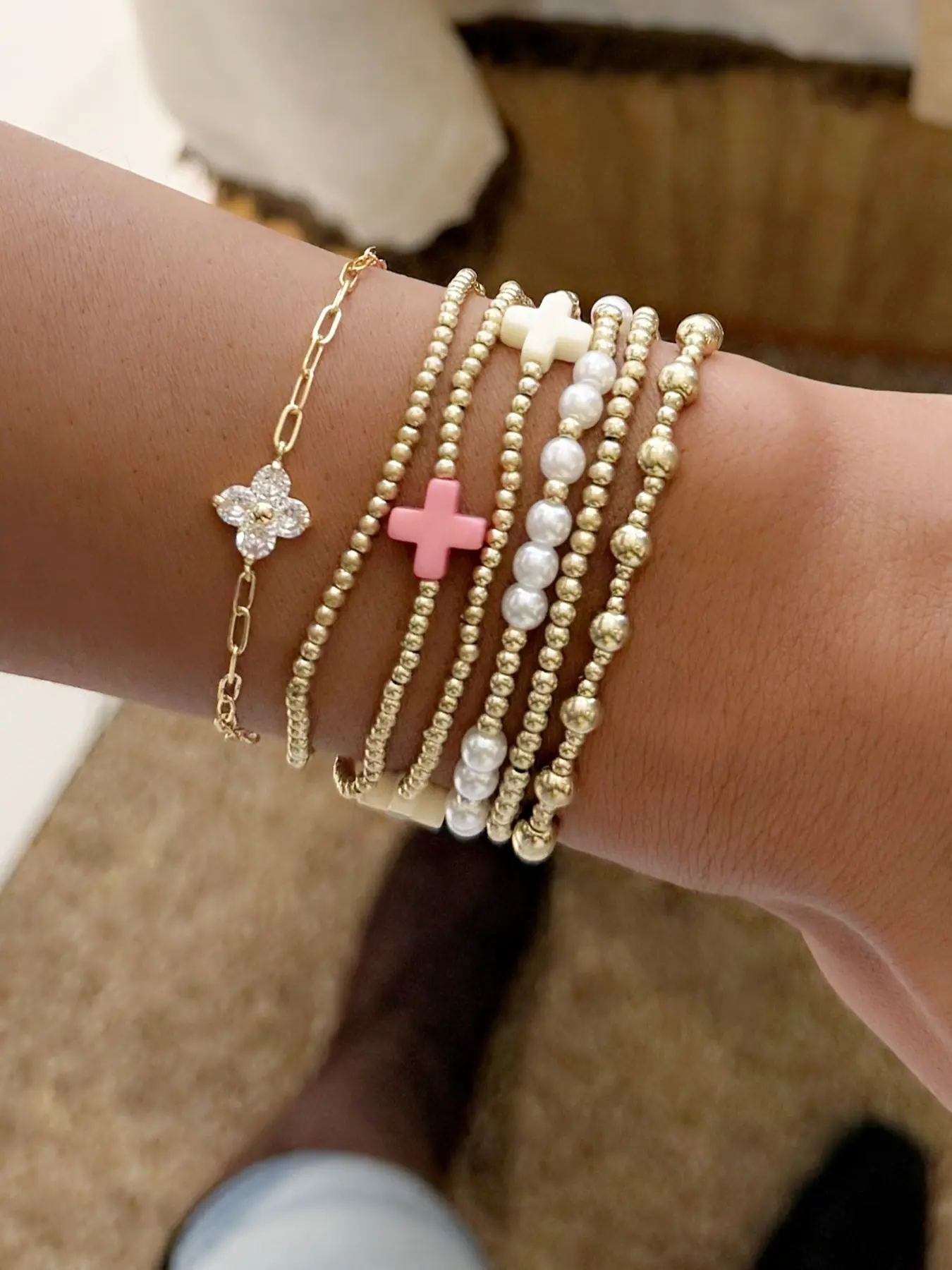 7-Piece Women's Stacking Layered Bracelet Set, Stackable Bracelet, Beaded Bracelet Set, Bead and Imitation Pearl, Cross and Artificial Zircon Four Leaf Clover Accessories, Matching Bracelets, Jewelry Accessories