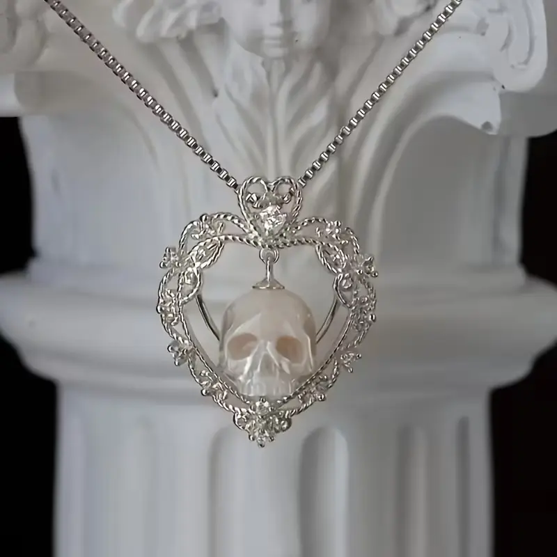Unisex Gothic H-Shaped Skull Necklace - Rhinestone & Faux Pearl Heart, Unique & Edgy Design, Halloween Aesthetic Alternative Jewelry for Daily Wear, Bling Effect Costume Accessory, Gothic Necklaces