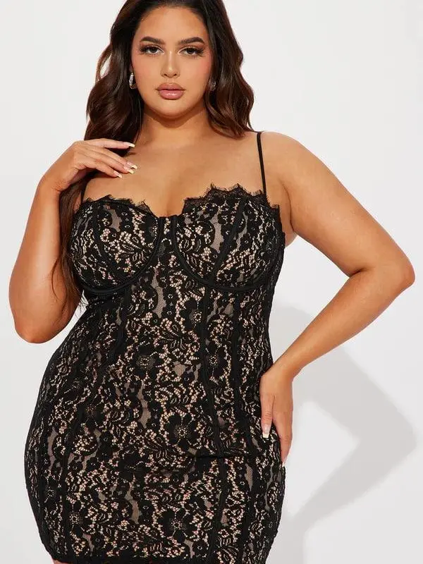 amy black lace maxi dress Missy Empire Black Lace Dress Amy Black Lace Maxi Dress Missy Empire Giulia Lace Maxi Dress