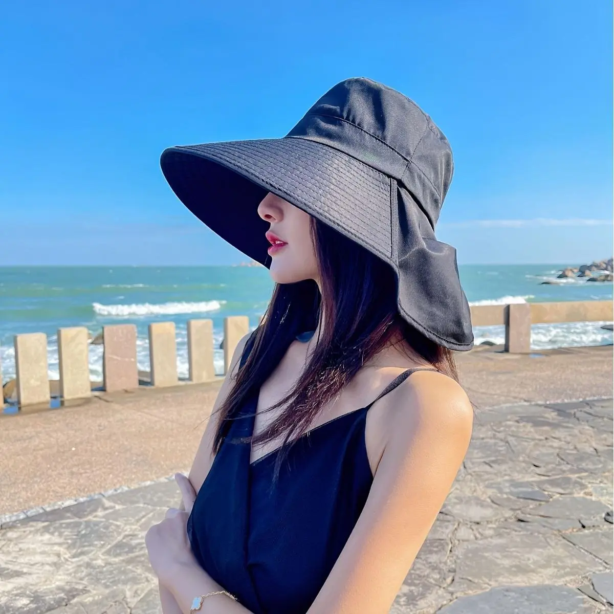 Polyester Sun Hat with Ponytail Hole, Adjustable Drawstring, Foldable Sun Hat Large Brim Ponytail Hole Breathable Drawstring  main image 3