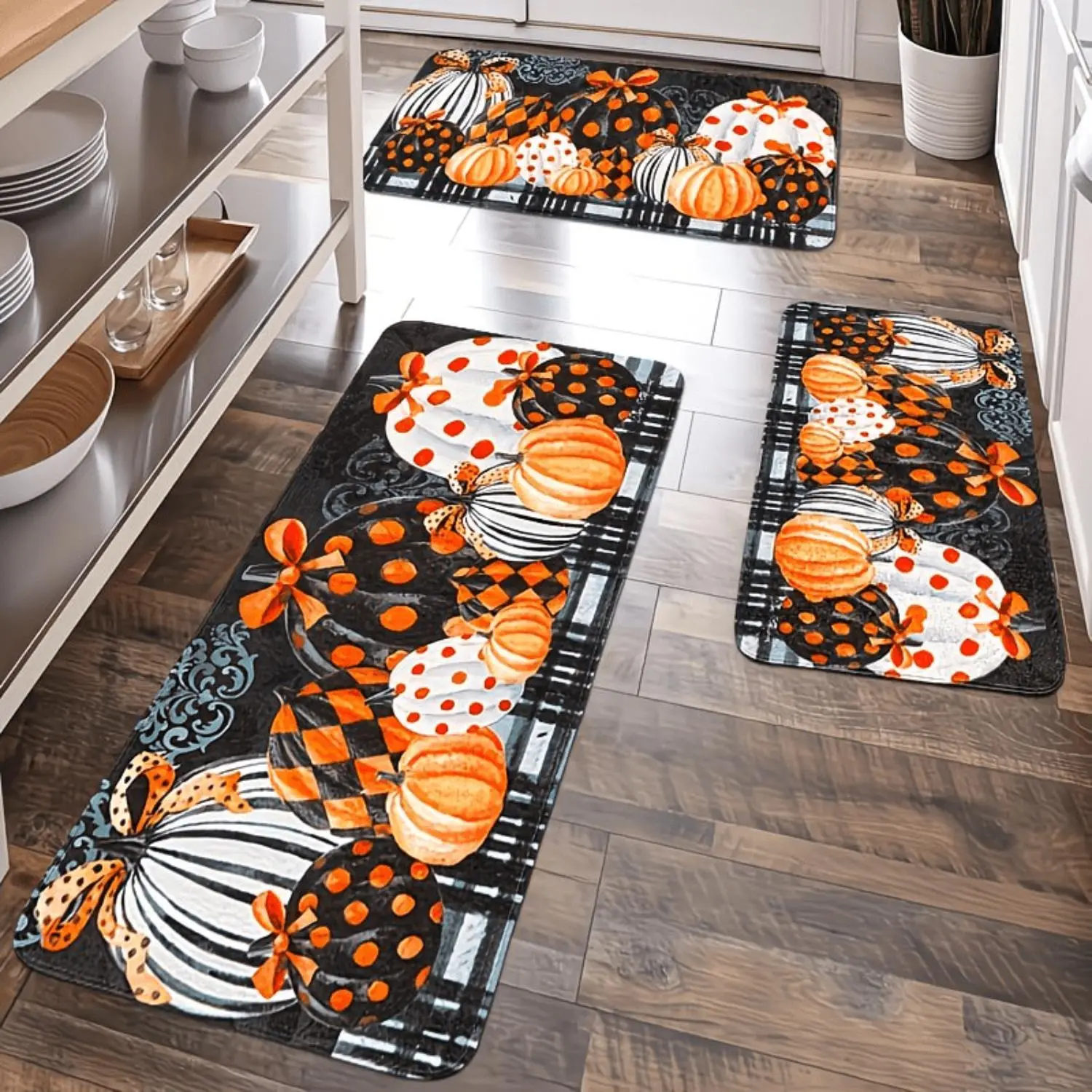 1pc Thanksgiving Farmhouse Kitchen Mat, Fall Pumpkin Door Mat, Flannel Soft Cozy Easy to Clean Rug, Suitable for Sink Area, Bedroom, Hallway, Thanksgiving Party Decor & Holiday Gift