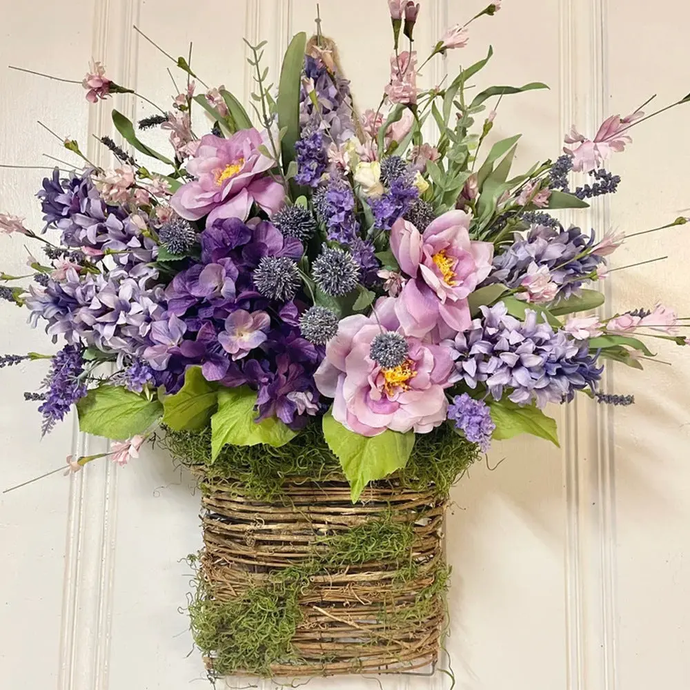 Hanging basket wreath decoration