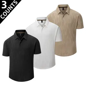 The versatile men's 3-piece short sleeved polo shirt series is equipped with a stiff collar and a regular pattern. The textured fabric is monotonous and suitable for business, leisure, and office use