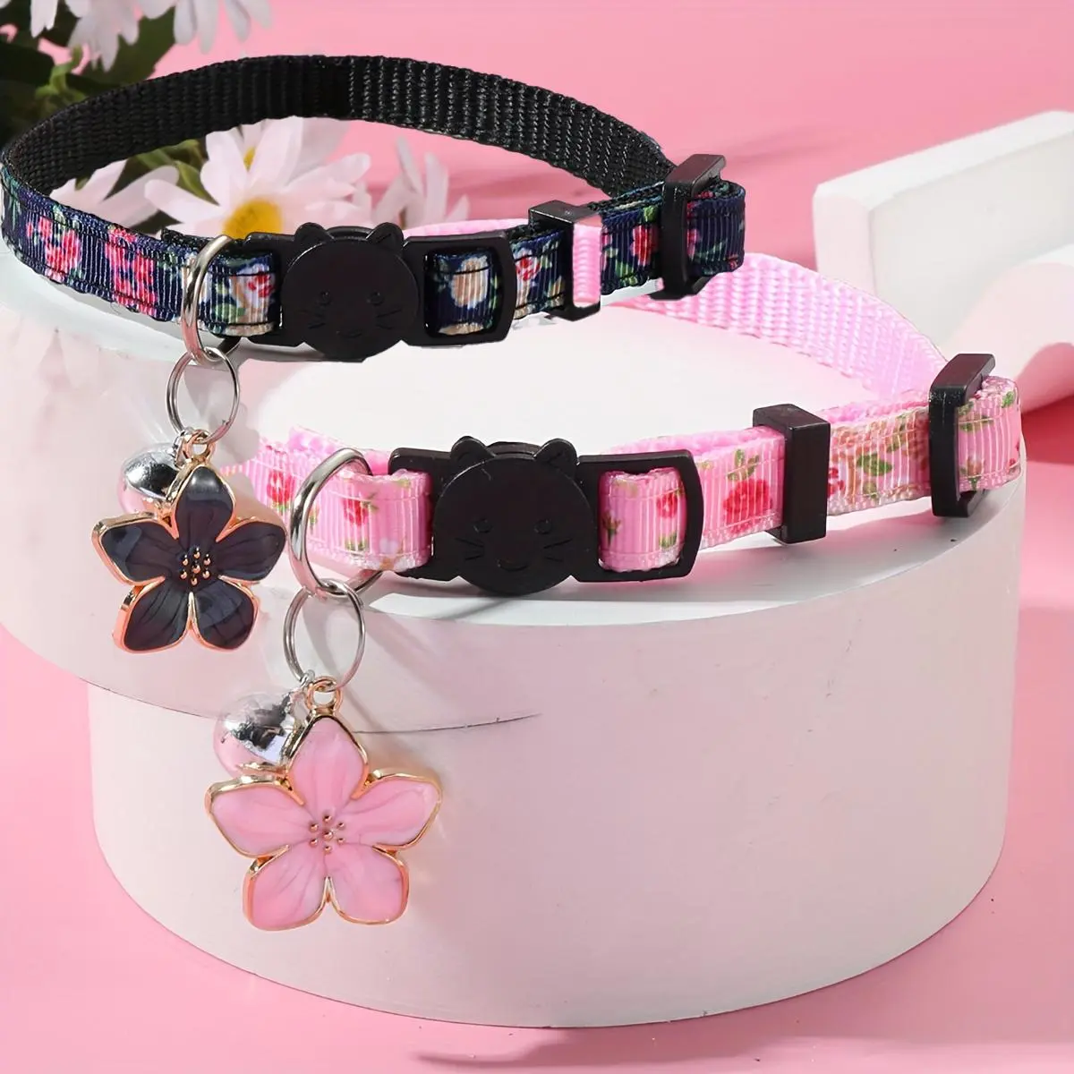 Pet Collar with Durable Nylon Flower & Bell Pendant, 2 Counts/set Cute Pet Collar with Adjustable Safety Buckle, Pet Accessories for Small Dogs, Cats & Kitten Adjustable Collars