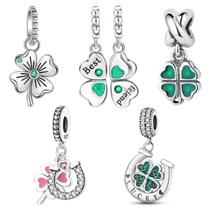 Lucky Clover & Friendship Charm Silver Bead Set, Green Enamel, Four-Leaf Clover/Horseshoe Designs for Lucky/Friendship Jewelry, Suitable for Bracelets and Necklaces, Jewelry Gift for Women St. St. Patrick’s Day/Birthday/Best Friend Gifts