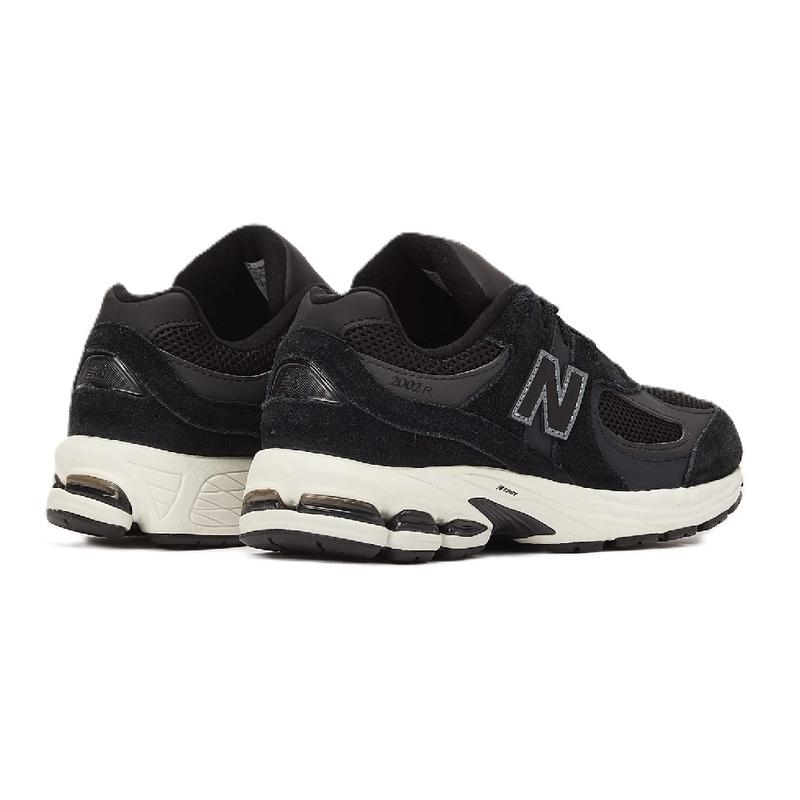 Little Kid's New Balance 2002 Black Black (PC2002BK)