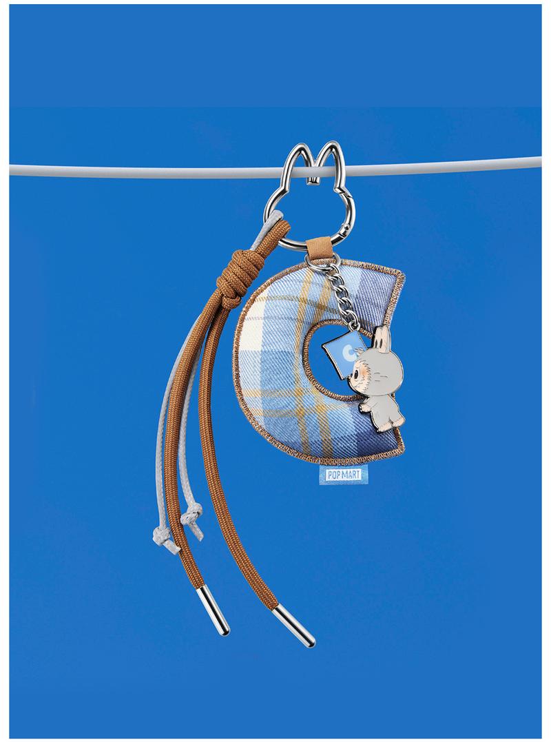 [Spanish] – THE MONSTERS Pin for Love Series – Colgante de Letras, Caja Sorpresa (N-Z)